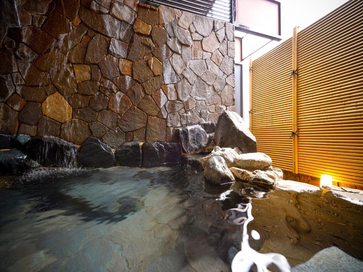 Apa Hotel Komatsu Grand Esterno foto