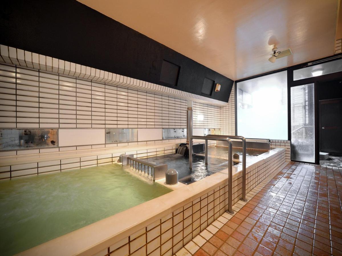 Apa Hotel Komatsu Grand Esterno foto