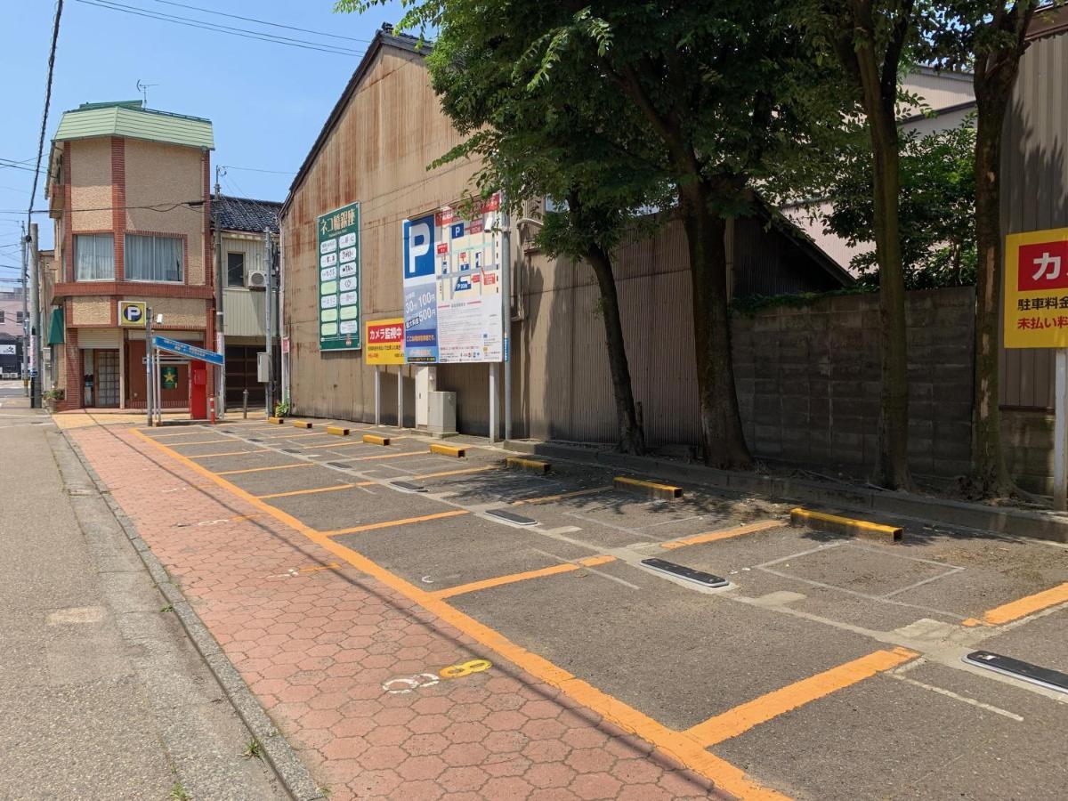 Apa Hotel Komatsu Grand Esterno foto